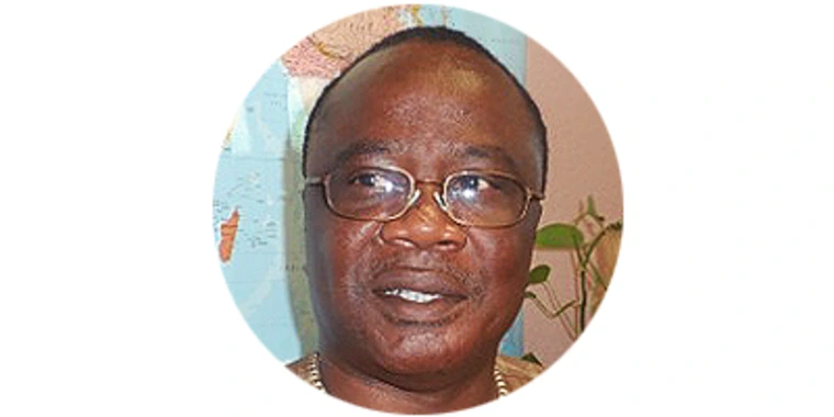 photo of Professor Bayo